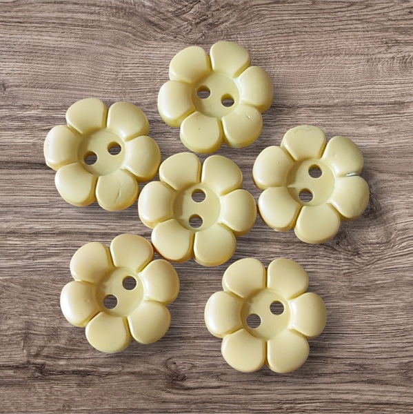 Blumenknopf 15mm - gelb