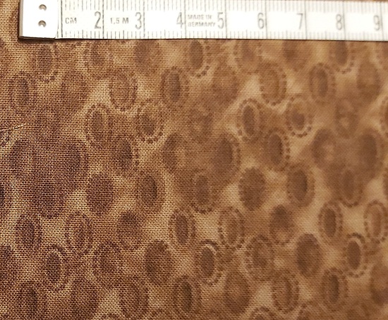 Focus II - Oval Dots - brown